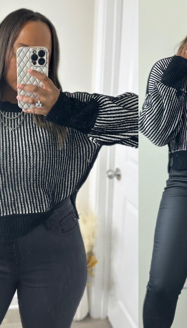 Chic Contrast Sweater - Black