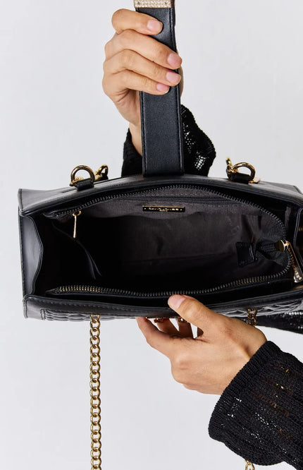 0c0e79e7-440a-4c65-86cc-8cc6eb1e528d-Max