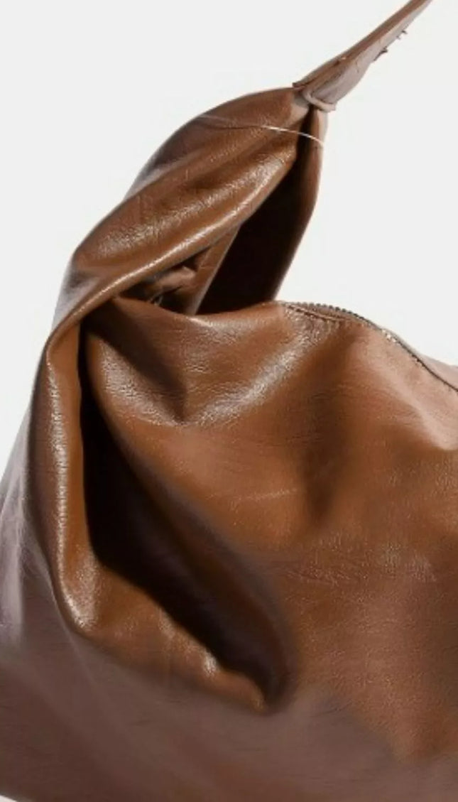 751d15d7-d314-4cdc-aedd-1f890e082060-Max-Origin