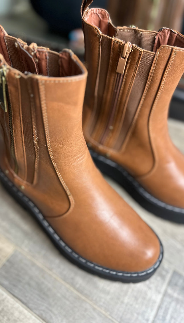 Unmatched Zip Platform Boots - Brown