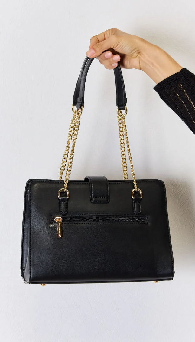 ffb2fcc2-e55d-484a-ad59-bed9b79d9444-Max